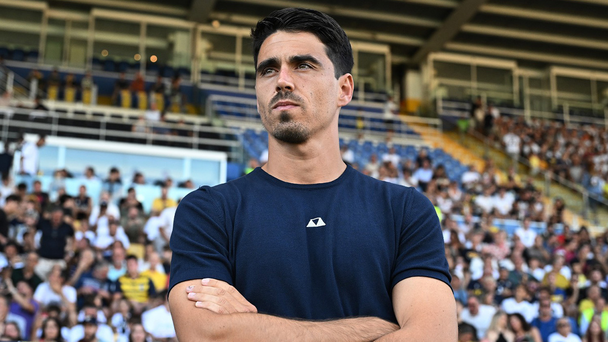 Conferenza stampa Cuesta pre Parma Genoa: «Loro con una identità chiara da quando c’è De Rossi, ecco cosa servirà domani»