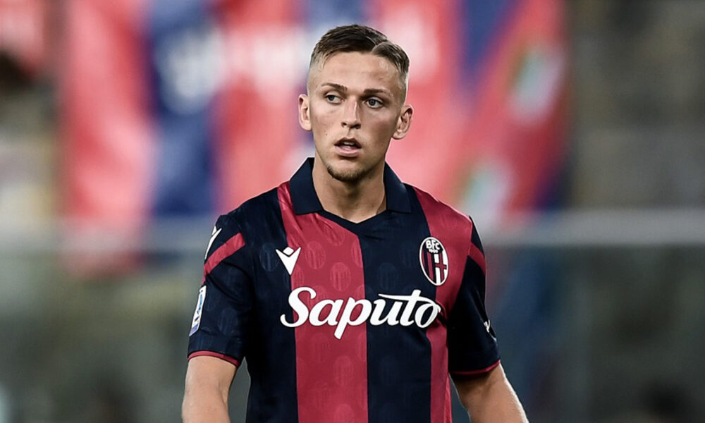Karlsson Bologna, ufficiale l’addio in prestito: l’attaccante va all’Utrecht! Il comunicato
