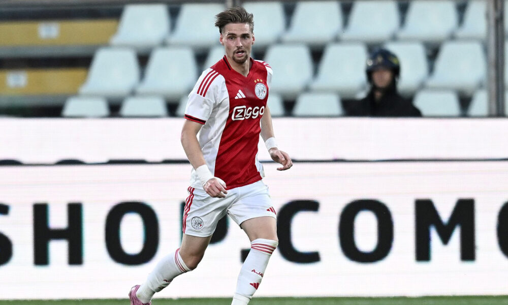 Calciomercato Lazio: colpo Kenneth Taylor per Sarri! È fatta per il centrocampista dell’Ajax. Tutti i dettagli dell’operazione