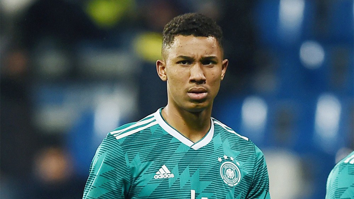 Calciomercato Verona, sprint per la difesa: obiettivo Uduokhai! C’è distanza col Besiktas: ecco perché Calciomercato Verona, sprint per la difesa: obiettivo Uduokhai! C’è distanza col Besiktas: ecco perché