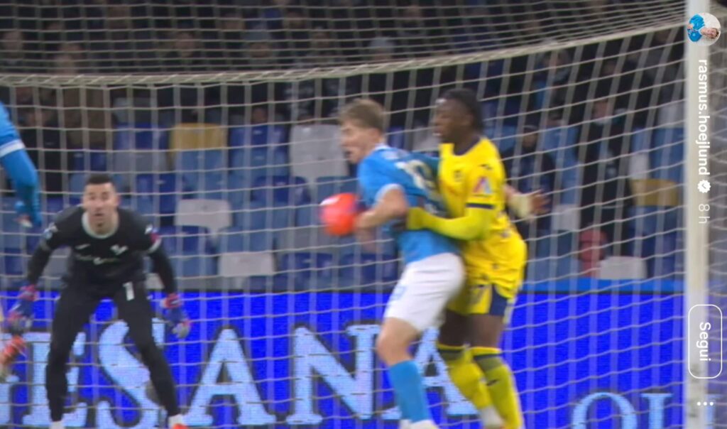 Napoli furioso per il gol annullato col Verona, Hojlund: «Non ho mai toccato la palla con la mano, ci rifaremo in campo domenica!» - FOTO 32 WhatsApp Image 2026 01 08 at 07.32.48