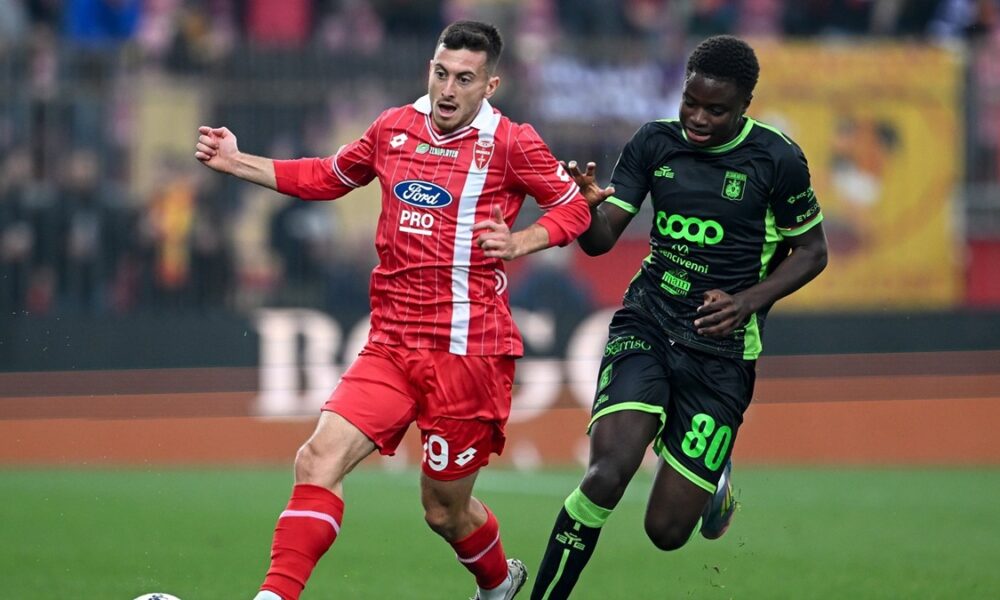 Calciomercato Milan: rossoneri scatenati, inserimento per Alphadjo Cissè! Ecco la strategia a sorpresa di Tare
