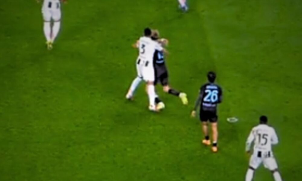 Conte furioso, la reazione al mancato rigore su Hojlund è tutta un programma! La spiegazione di Marelli sull’episodio di Juve Napoli