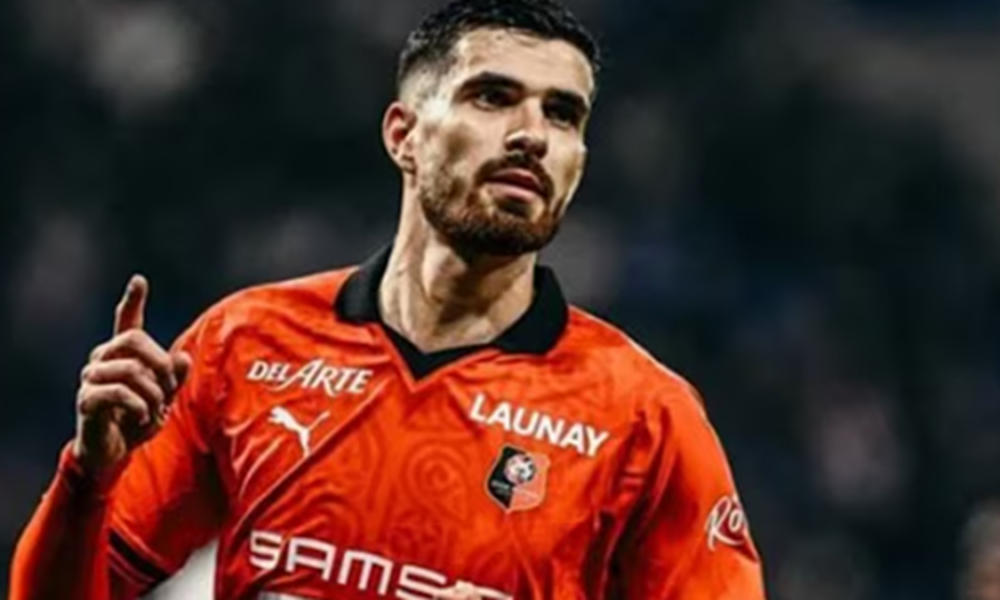 Calciomercato Napoli: sondaggio per Terrier del Bayer Leverkusen. Chi è e cosa filtra sul possibile acquisto in attacco. I dettagli