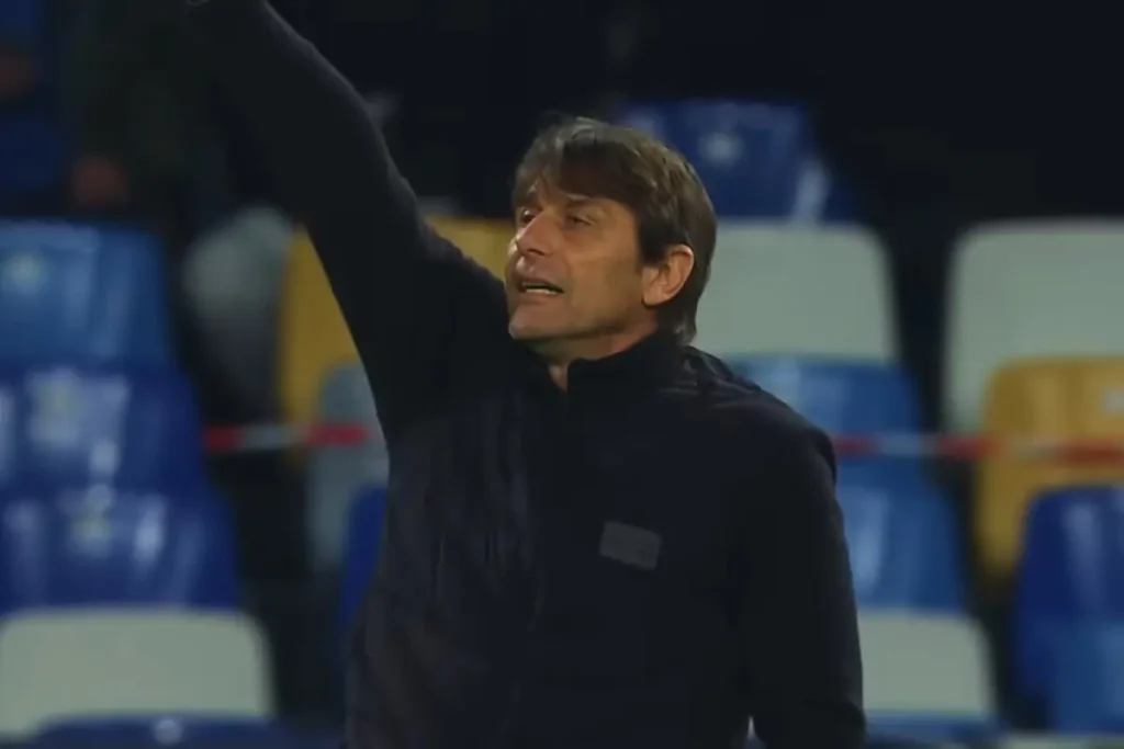Ribaltone Conte, ora il Napoli trema: il grande ritorno è vicino 27 Conte Premier League