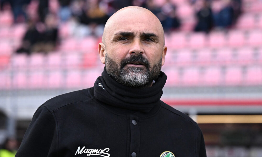 Avellino, adesso è ufficiale: Biancolino è stato esonerato! Il comunicato del club
