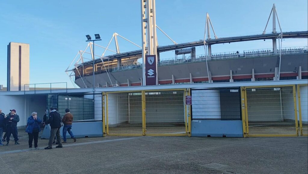 Torino Lazio, la Maratona: «Il vero calcio è fuori». I dettagli dell’iniziativa – FOTO Torino Lazio, la Maratona: «Il vero calcio è fuori». I dettagli dell’iniziativa – FOTO
