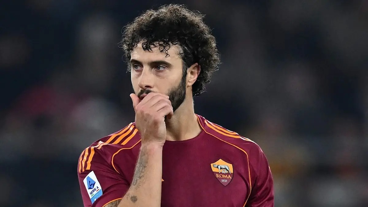 Infortunio Hermoso: si ferma il difensore nel riscaldamento di Roma Cremonese. Le sue condizioni e quanto potrebbe rimanere fuori Infortunio Hermoso: si ferma il difensore nel riscaldamento di Roma Cremonese. Le sue condizioni e quanto potrebbe rimanere fuori