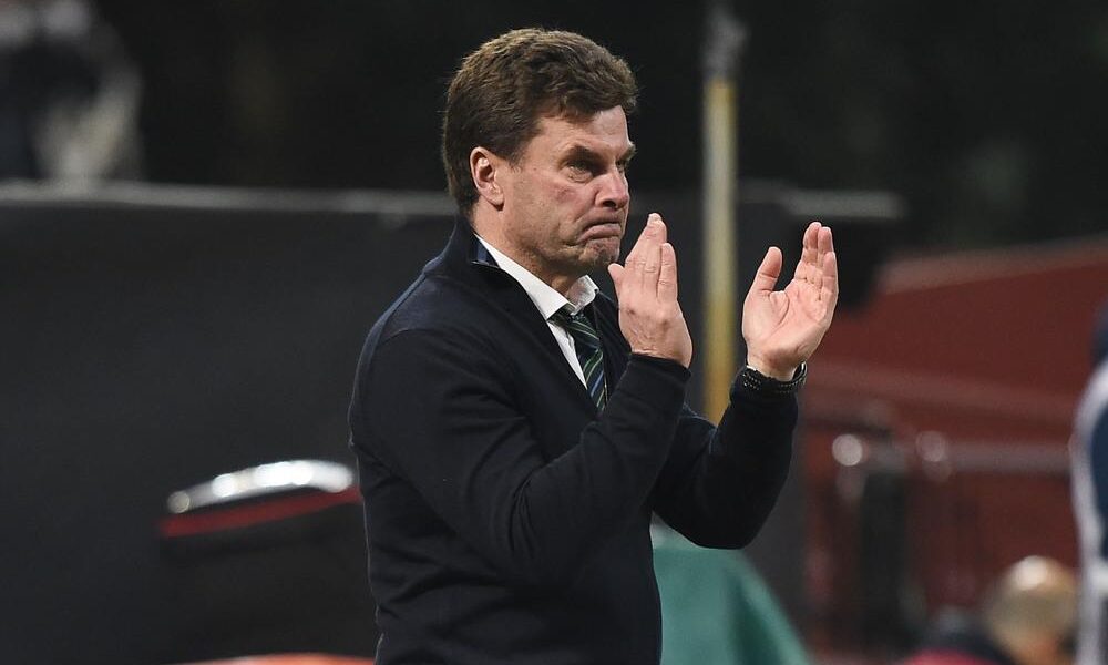 Wolfsburg, ufficiale il ritorno di Hecking sulla panchina biancoverde dopo 10 anni. I dettagli