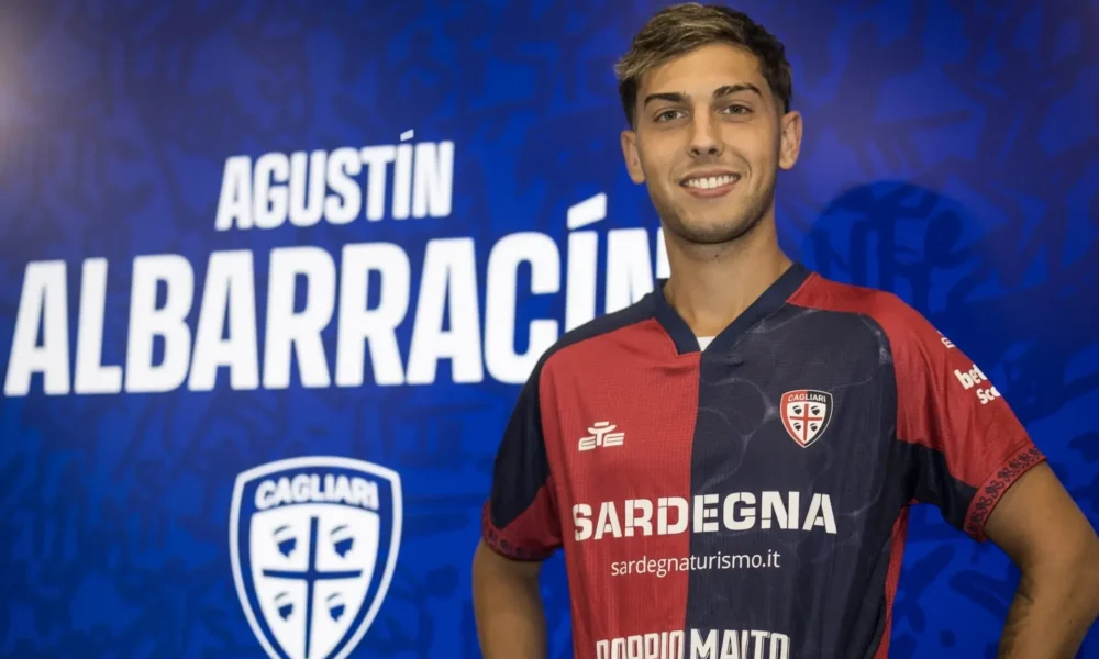 Cagliari, Albarracin spiega: «I primi giorni sono stato molto seguito, non è stato così difficile come si potrebbe pensare»