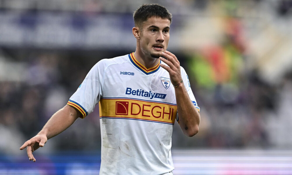 Lecce, che tegola! Intervento chirurgico e stagione finita per Berisha: il comunicato del club