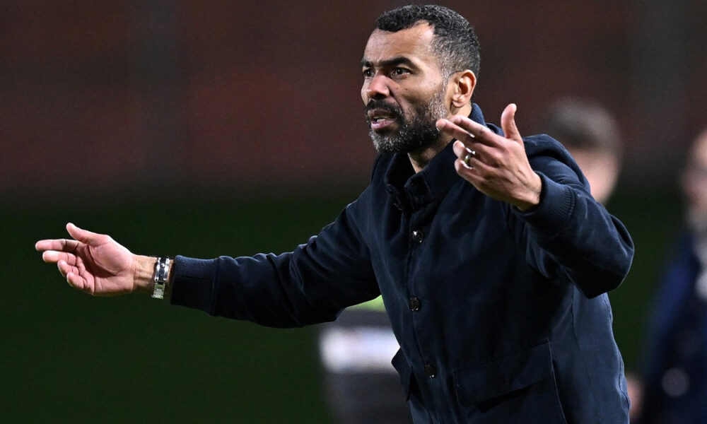 Conferenza stampa Ashley Cole, il tecnico inglese si presenta al Cesena: «Devo dare la mia impronta, con le mie idee spero di cambiare il calcio italiano»