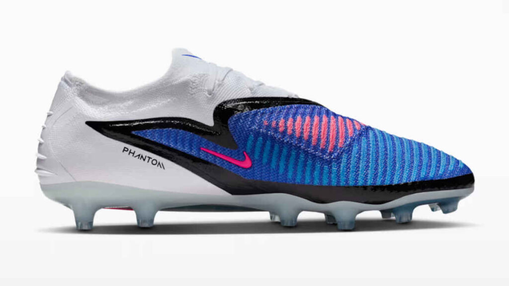 Le migliori scarpe da calcio 2026: guida completa alla scelta 29 Nike Phantom 6 Low Elite