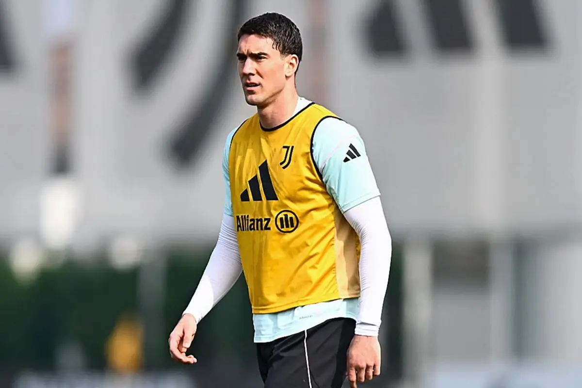 La Juve incontra l'agente: è il bomber giusto per Spalletti 27 Rinnovo Vlahovic