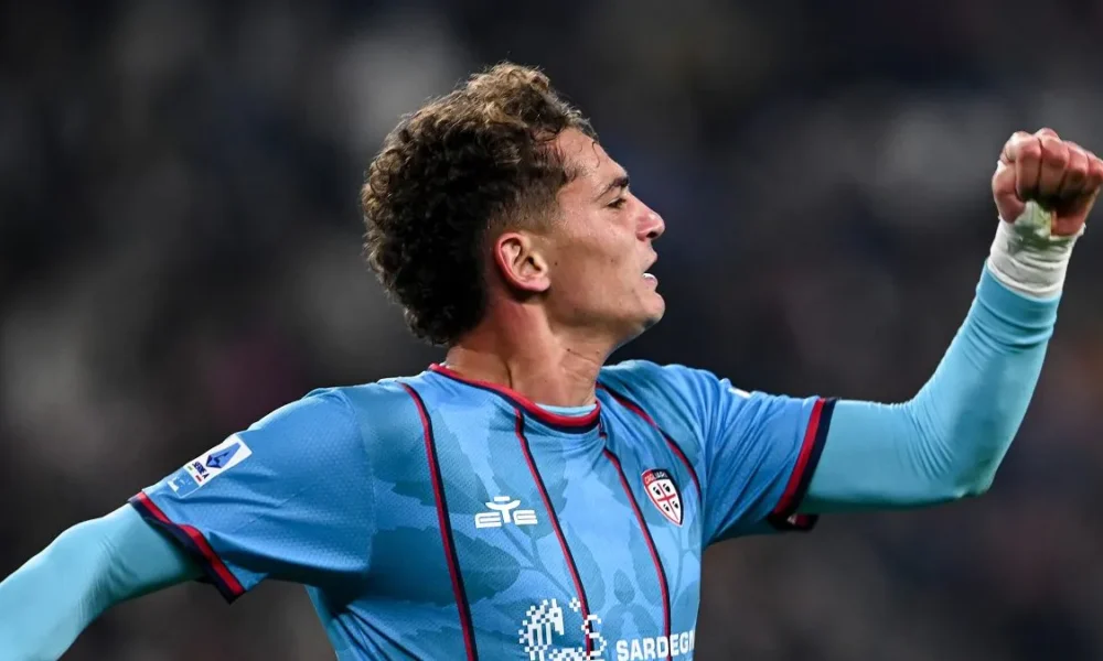 Esposito racconta l’arrivo al Cagliari: «C’era veramente tanta gente ed è stato un bel abbraccio tra me e la gente»