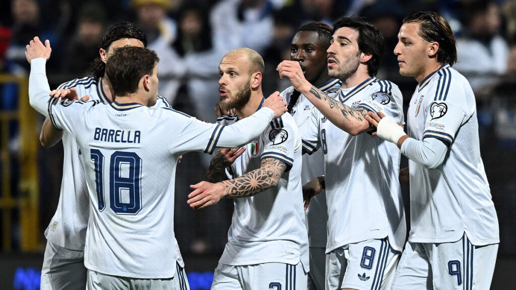 Esultanza gol Kean Bosnia Italia