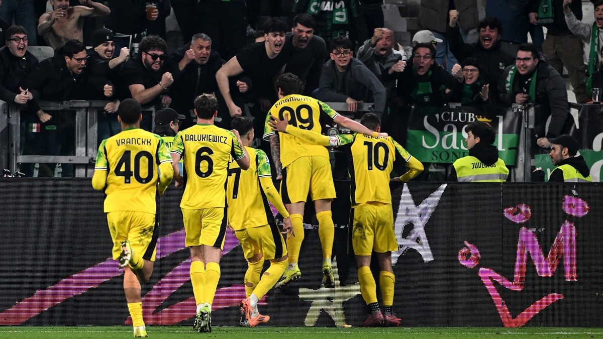 esultanza gol Pinamonti Juve Sassuolo