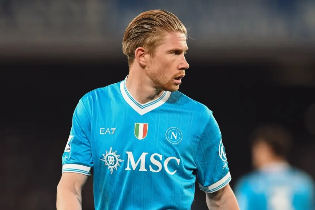 de Bruyne resta al Napoli