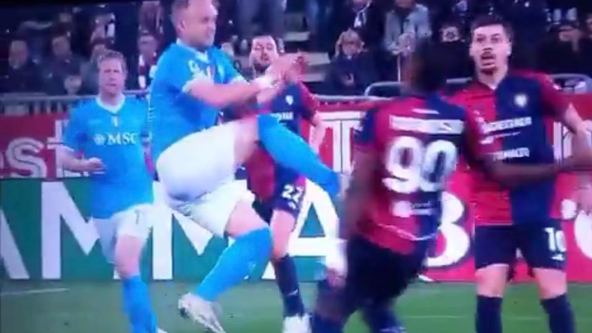 lobotka folorunsho scontro durissimo nel corso di cagliari napoli mariani opta per il giallo polemiche alla unipol domus da Calcionews24.com lobotka folorunsho scontro durissimo nel corso di cagliari napoli mariani opta per il giallo polemiche alla unipol domus