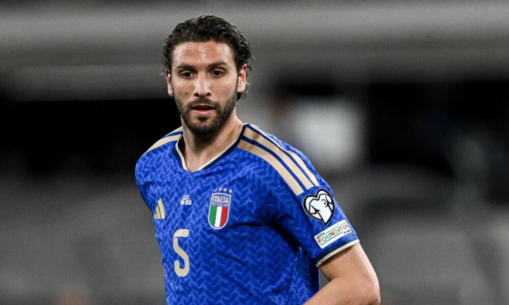 Locatelli distrutto post Bosnia Italia: «Ho le lacrime agli occhi… Abbiamo fallito e sento tutto il peso addosso» – FOTO