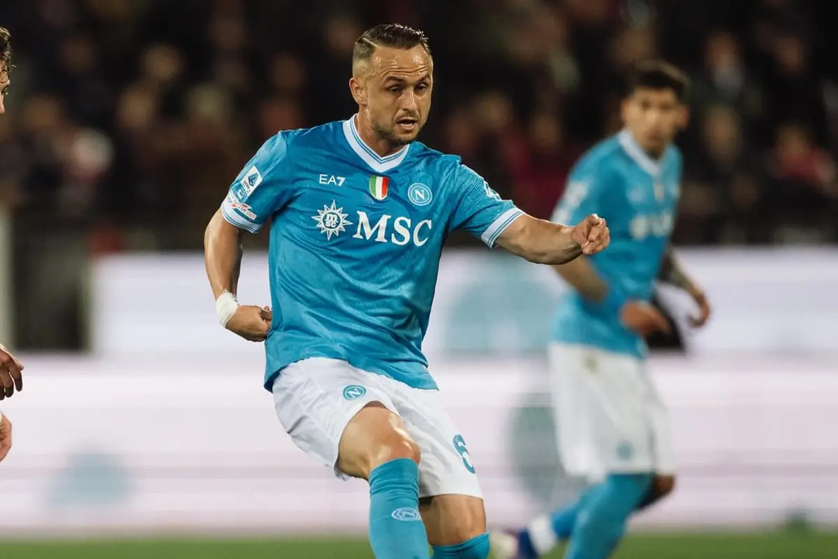 Conte perde Lobotka, addio Napoli: bastano 25 milioni 32 Lobotka clausola