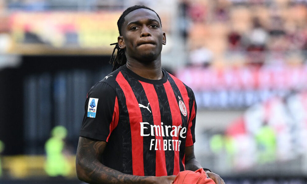 Leao Milan, per i rossoneri è tutt’altro che incedibile! Le offerte latitano e Allegri ha un piano B