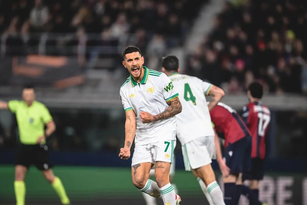 Pellegrini esulta in Bologna-Roma