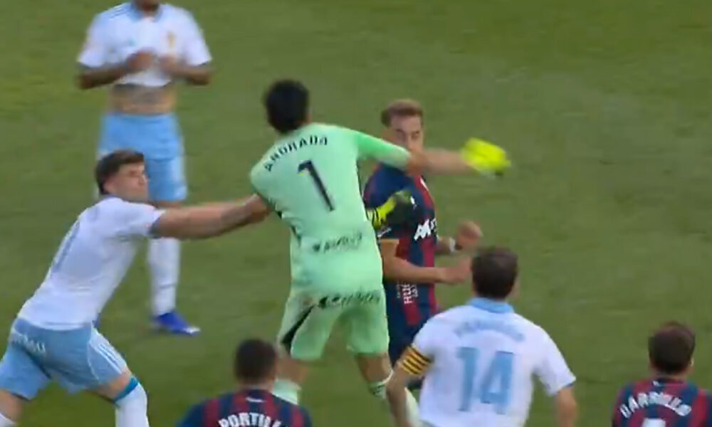 Huesca e Real Saragozza: la RFEF usa il pugno duro! 13 giornate di squalifica per Andrada