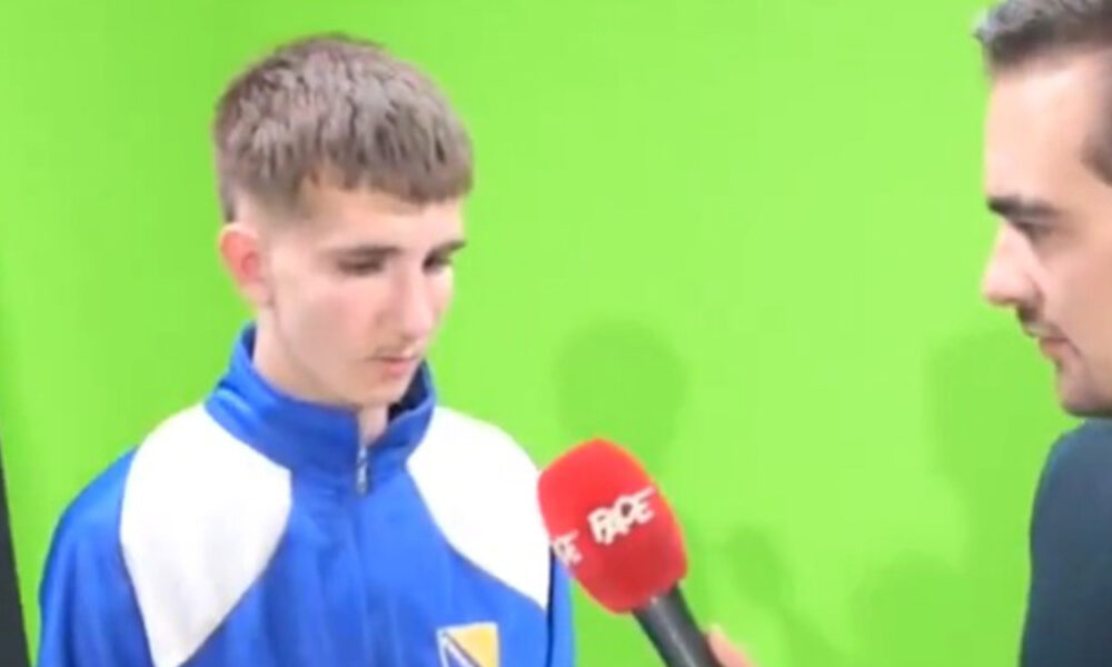 Cizmic si racconta, parla il raccattapalle eroe della Bosnia: «Non pensavo di penalizzare l’Italia, Donnarumma se l’è presa con gli avversari e…»
