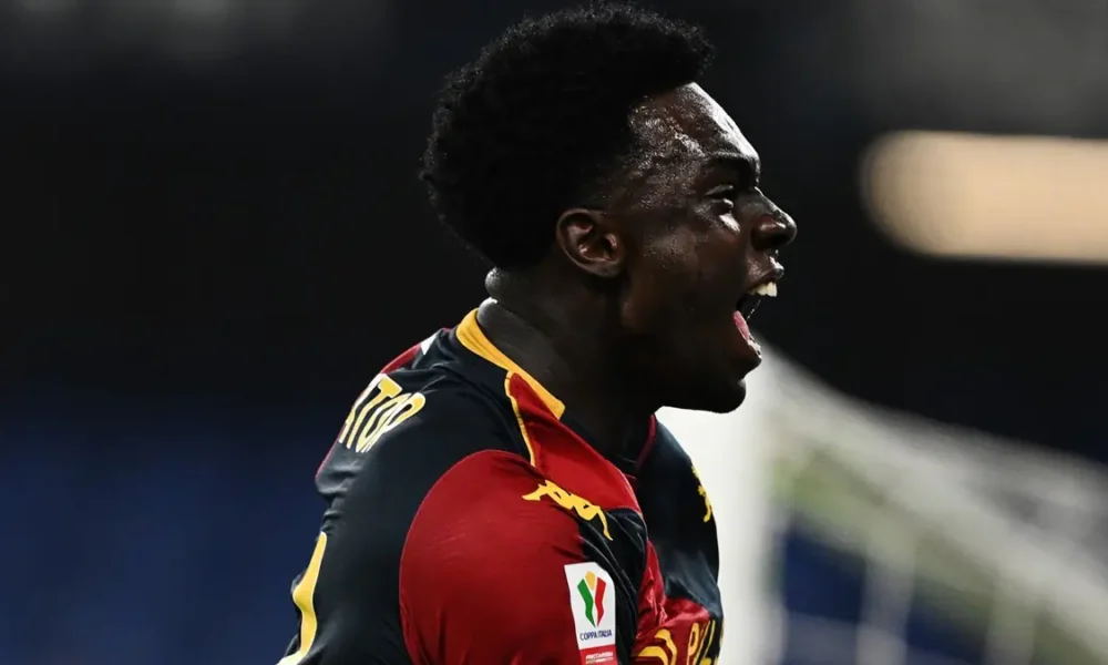 Mercato Juventus, i bianconeri seguono da vicino il talento del Genoa: ecco come sta andando la sua stagione