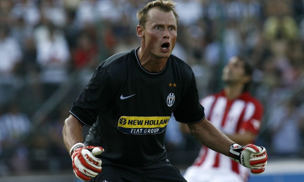 Morte Alexander Manninger, il calcio italiano in lutto: il cordoglio di Inter, Torino, Bologna e Fiorentina dopo la scomparsa dell’ex portiere