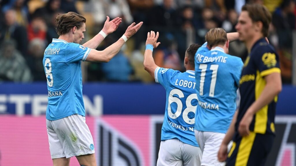 Mctominay napoli