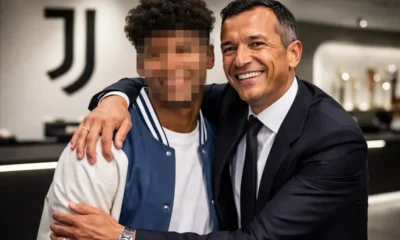 Jorge Mendes abbraccia un calciatore col volto pixellato