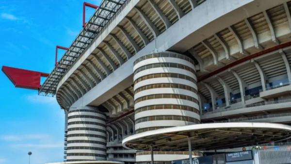 San Siro dall'esterno