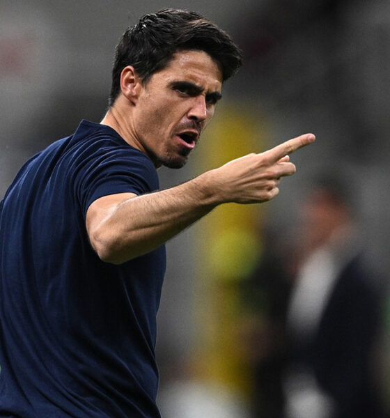 L'allenatore del Parma, Carlos Cuesta