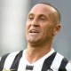 Angelo di Livio con la maglia della Juve