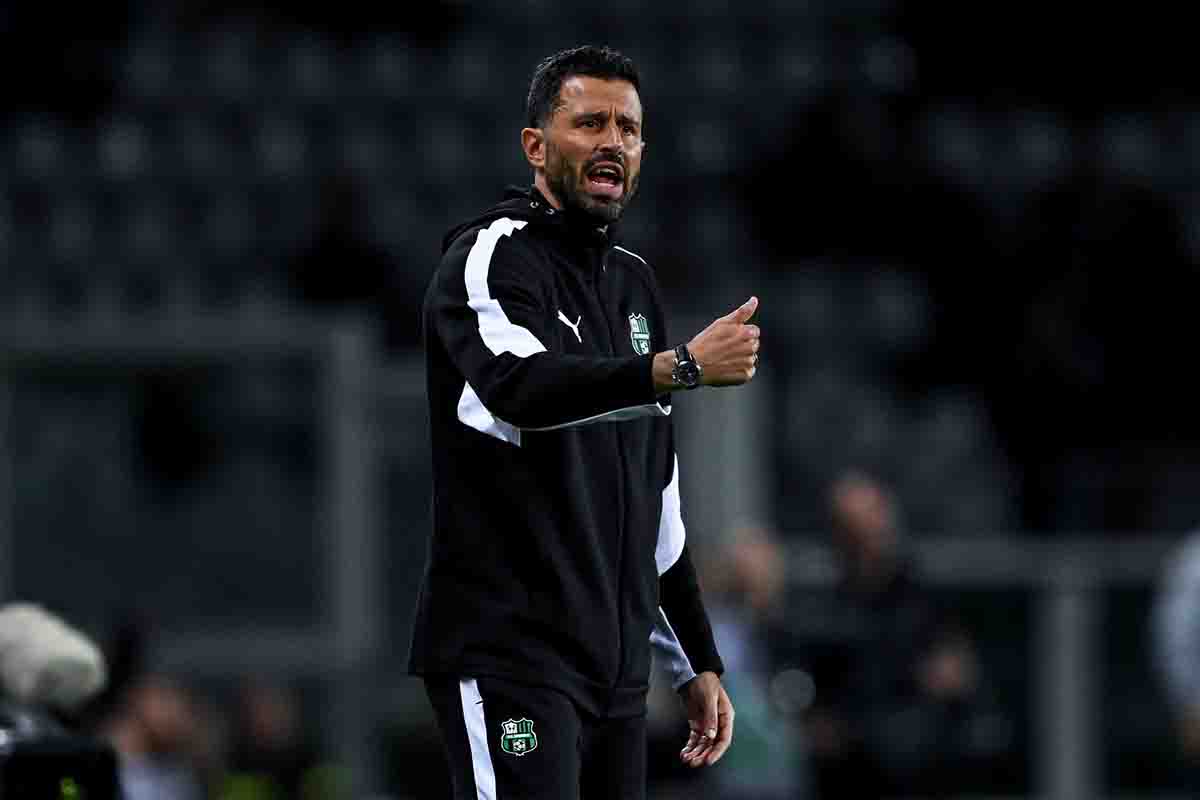 L'allenatore del Sassuolo, Fabio Grosso