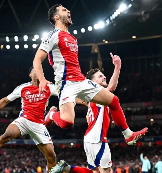 Arsenal giocatori esultano