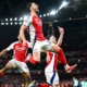 Arsenal giocatori esultano