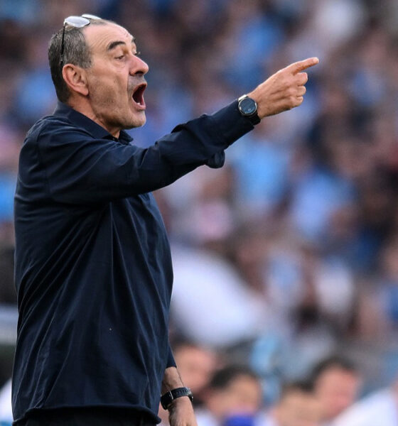 Sarri, ex allenatore della Lazio, in panchina