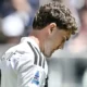 Vlahovic Juventus a testa bassa in campo
