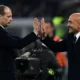 Allegri e Spalletti, allenatori di Milan e Juve, si scambiano il cinque