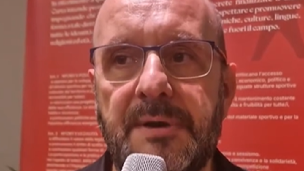 Berruto intervistato in primo piano
