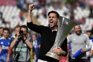 Fabregas fa spesa in Serie A: 40 milioni per Moise Kean, regalo per l’Europa