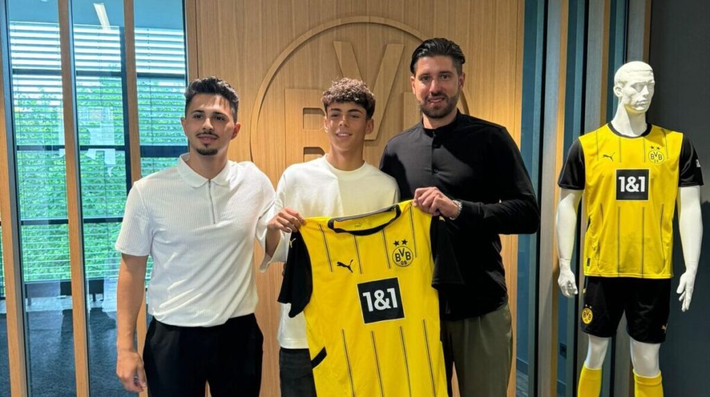 L'attaccante del Borussia Dortmund, Samuele Inacio