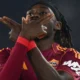 Konè esulta dopo un gol con la maglia della Roma