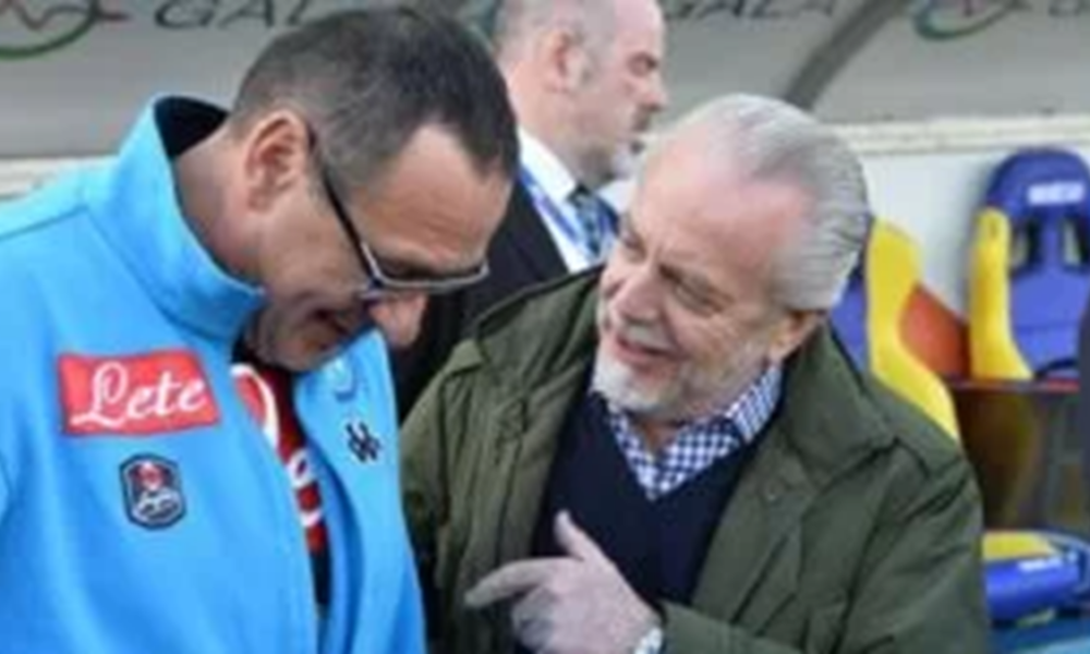 Napoli, suggestione Sarri: il Comandante tra il ritorno in azzurro e l’Atalanta