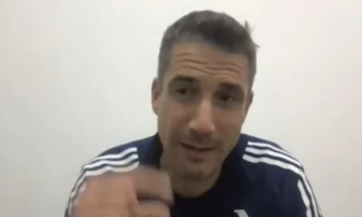 Velazquez, allenatore del Levski Sofia, durante un'intervista
