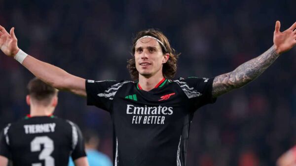 Il difensore dell'Arsenal, Riccardo Calafiori