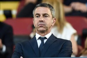 Costacurta: «Milan, c’è bisogno di un allenatore coraggioso. Leao via? Non è un leader»